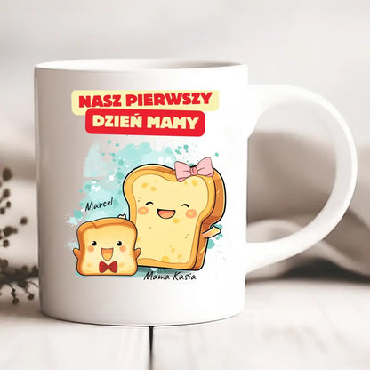 Kubek personalizowany dla mamy i dziecka NASZ PIERWSZY DZIEŃ MAMY | motyw z kromkami chleba #545