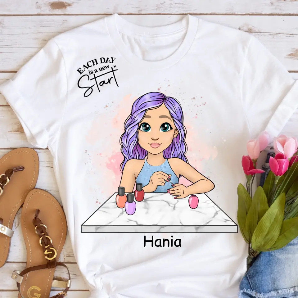 Koszulka damska z nadrukiem dla stylistyki paznokci - Personalizowana #29