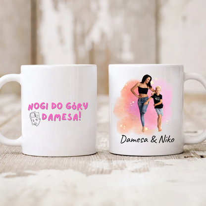 Kubek personalizowany dla mamy z dzieckiem NOGI DO GÓRY DAMESA | z personalizacją zdjęć #2