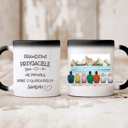Kubek personalizowany dla grupy przyjaciół PRAWDZIWI PRZYJACIELE NIE POZWOLĄ CI ROBIĆ GŁUPICH RZECZY SAMEMU | motyw z górami #P62