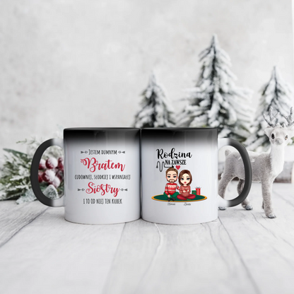 Świąteczny kubek personalizowany JESTEM DUMNYM BRATEM CUDOWNEJ, SŁODKIEJ I WSPANIAŁEJ SIOSTRY I OD NIEJ JEST TEN KUBEK | rodzinny motyw #992