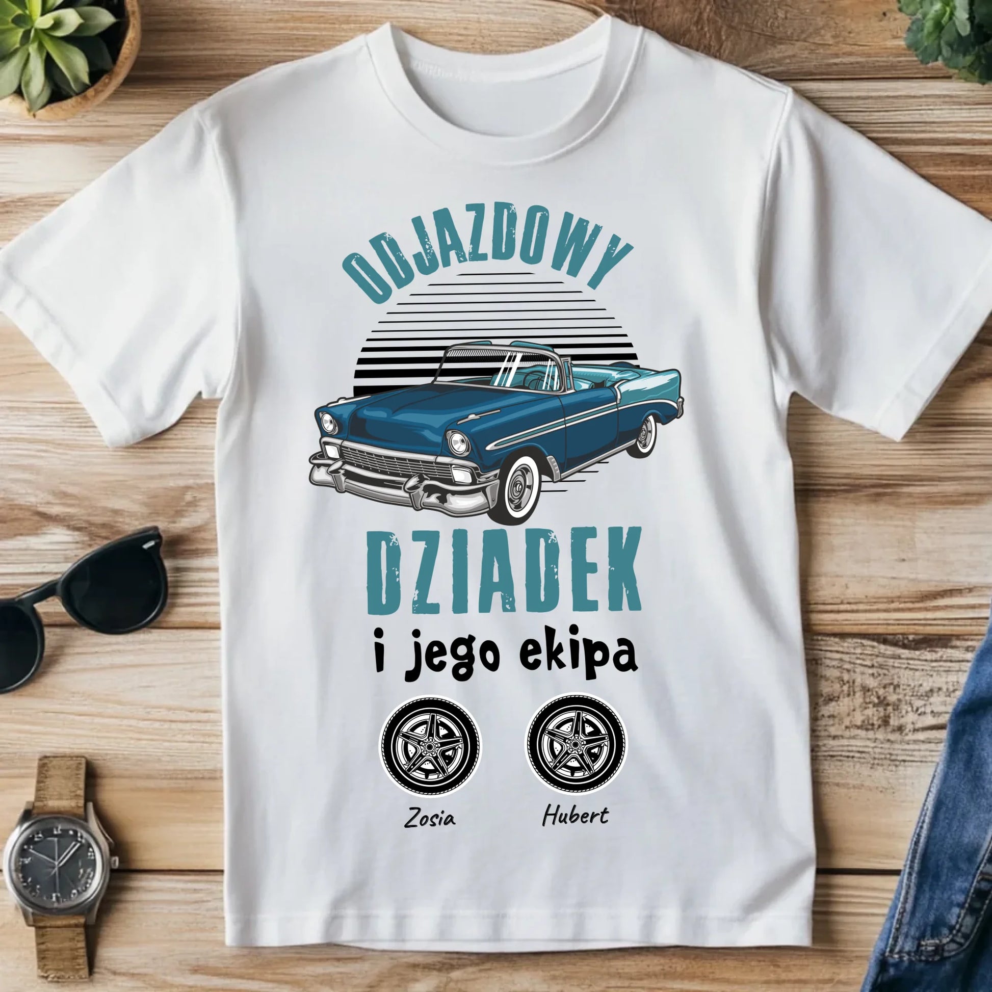 rrrrrolando_A_realistic_photo_of_a_plain_white_cotton_t-shirt_n_411597d5-f4ca-4199-86d1-5f3b899fdd04