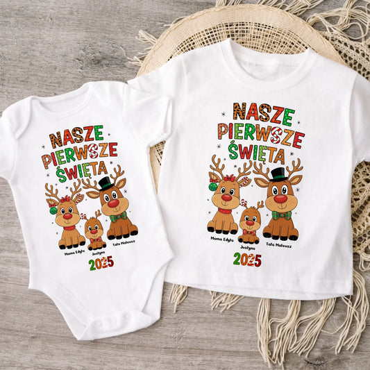 Koszulka personalizowana dla rodziny NASZE PIERWSZE ŚWIĘTA | świąteczny motyw z trzema reniferami