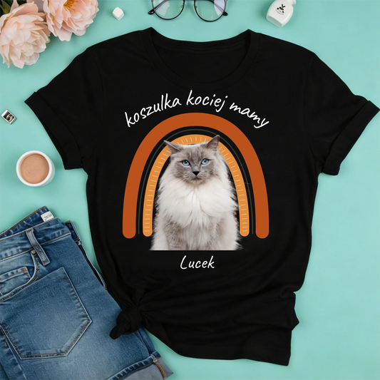 freepik__create-a-macup-of-a-snowwhite-tshirt-on-a-mint-bac__17383