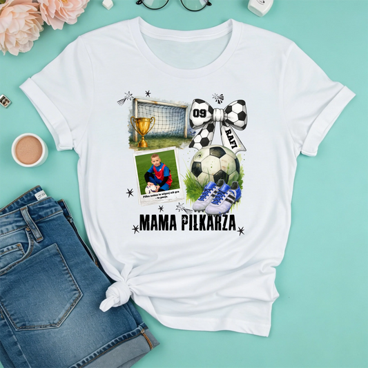 freepik__create-a-macup-of-a-snowwhite-tshirt-on-a-mint-bac__17382