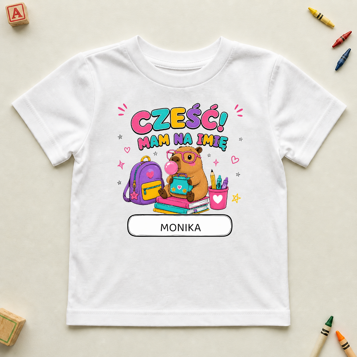 Koszulka dziecięca do szkoły/przedszkola z imieniem - Personalizowana #6232 — mockup cmsmebam40002s02ks20xkky4