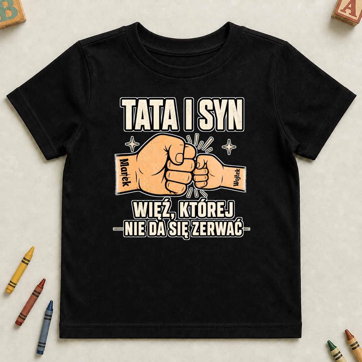 Koszulka na dzień chłopaka - "Tata i Syn/Córka" - Personalizowana #79221 — mockup cmtgvsi0kcd8gqf33zwzn3k8u