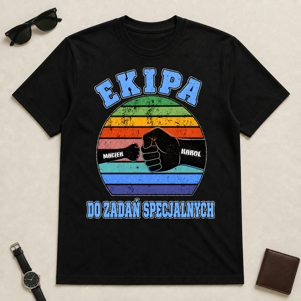 Koszulka na dzień chłopaka - "Ekipa Do Zadań Specjalnych" - Personalizowana #18221 — mockup cmtmz88rm0dz7o82k7btoc474