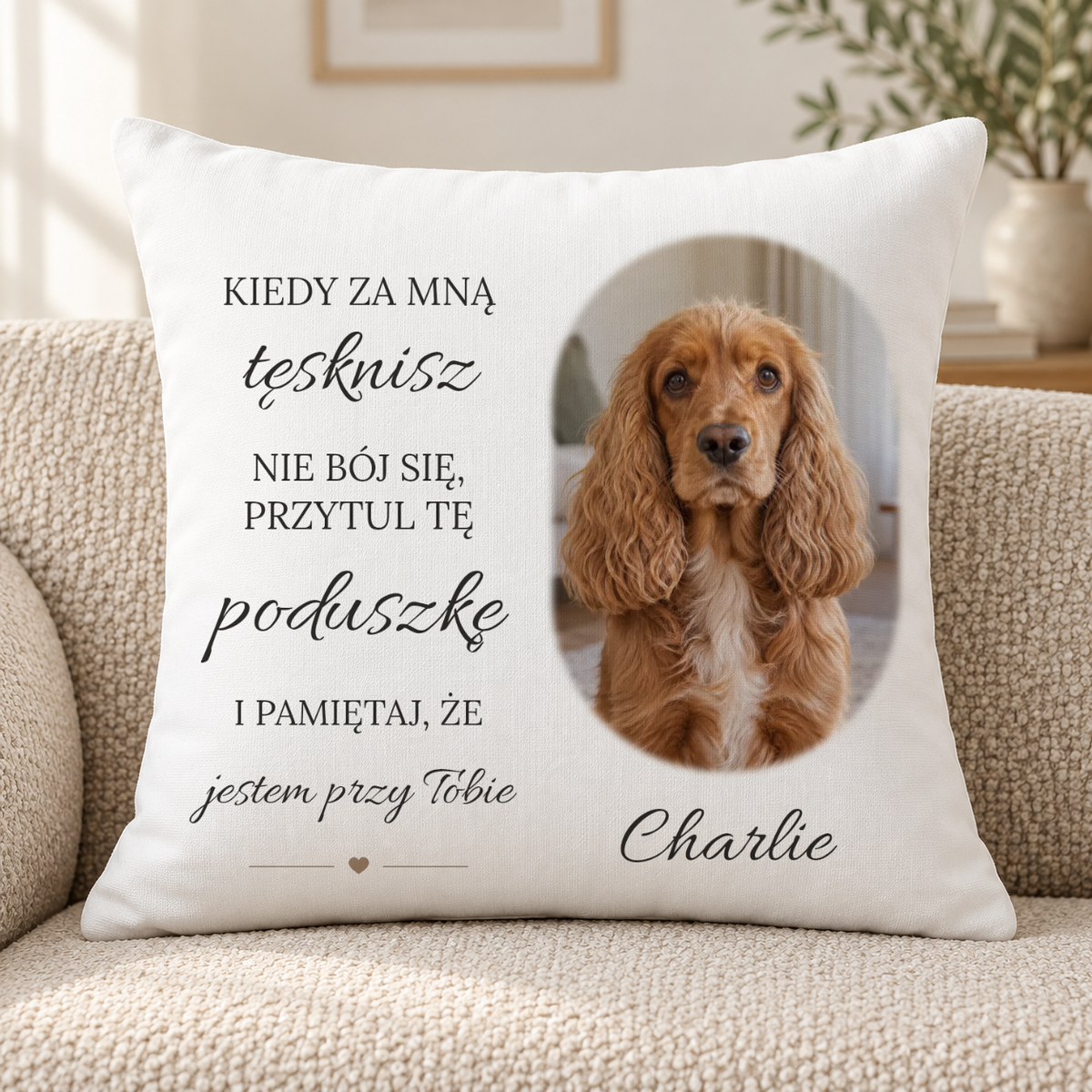 Poduszka ze zdjęciem psa/kota - Personalizowana #47359 — mockup cmu5jfp7y000srwd2upxirzk4