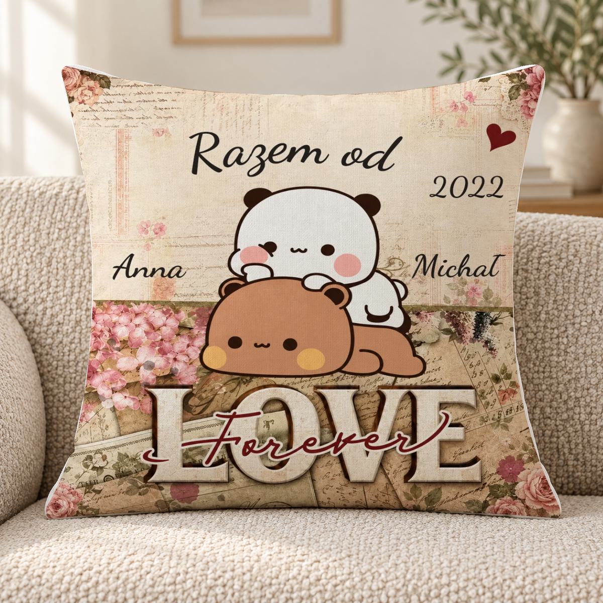 Poduszka dla par - razem od - Personalizowana #7478 — mockup cmu5z0il70002qm0h2n1ugd40