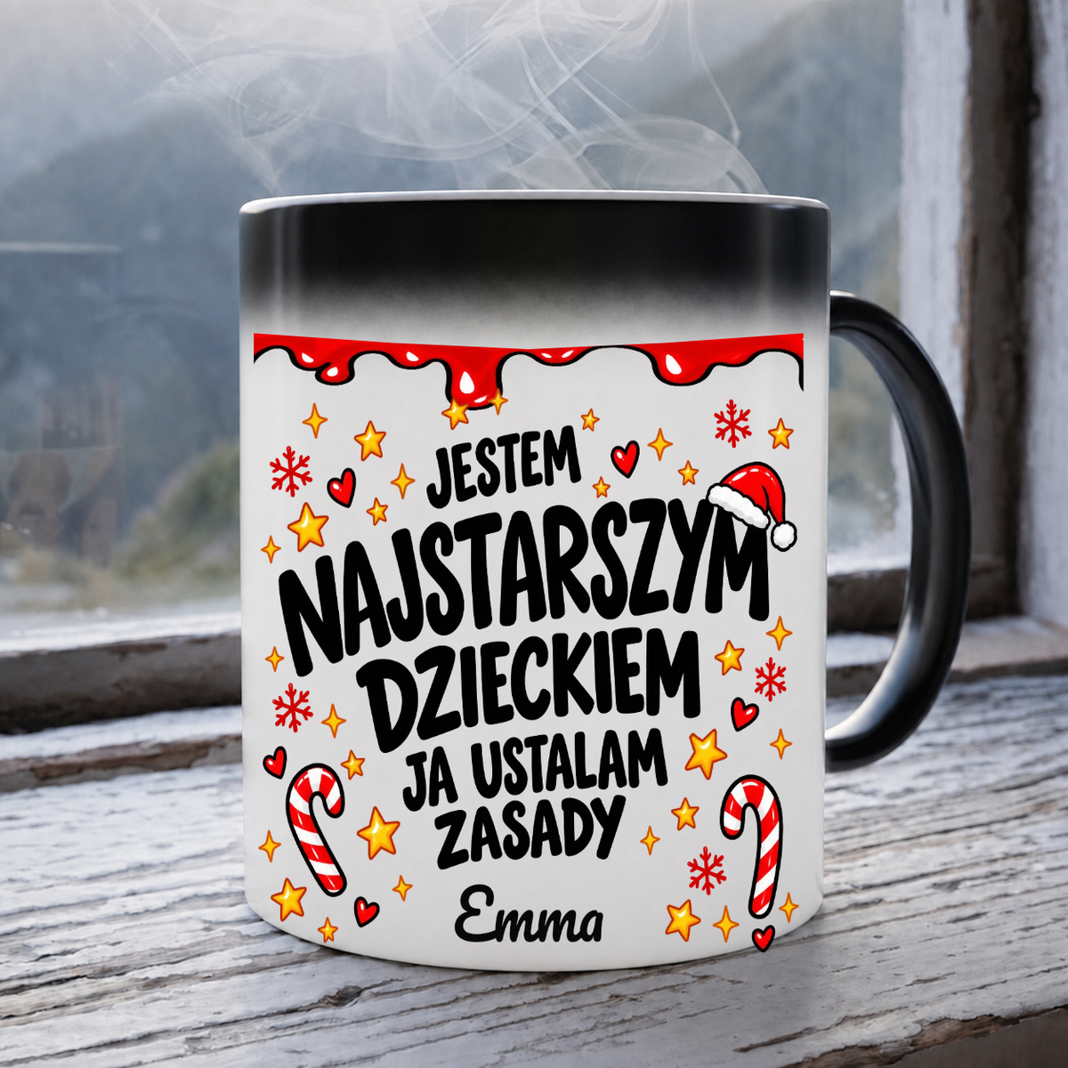 Kubek świąteczny z imieniem – Rodzinne zasady #58364 [PC-MOCKUP:cmvuzt7l60000s0tlocledo46:8fe87188a1426f3fd17cb478:8fe87188a1426f3fd17cb478191f30c712815535e22c8f0d1f7dab3b3df90a04]